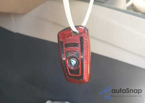 2017 BMW 320I from USA, damaged, VIN WBA8E1G32HNU15441